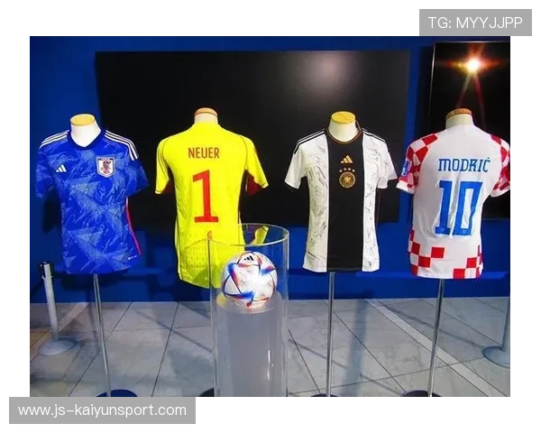 足球博物馆展出国脚签名球衣引关注,世界足球博物馆 足球博物馆展出国脚签名球衣引关注,世界足球博物馆